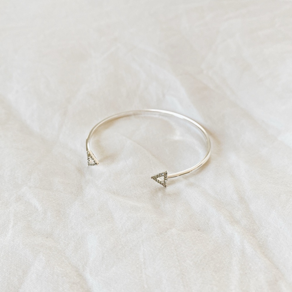 Stella & Dot Silver Pave Arrow Cuff